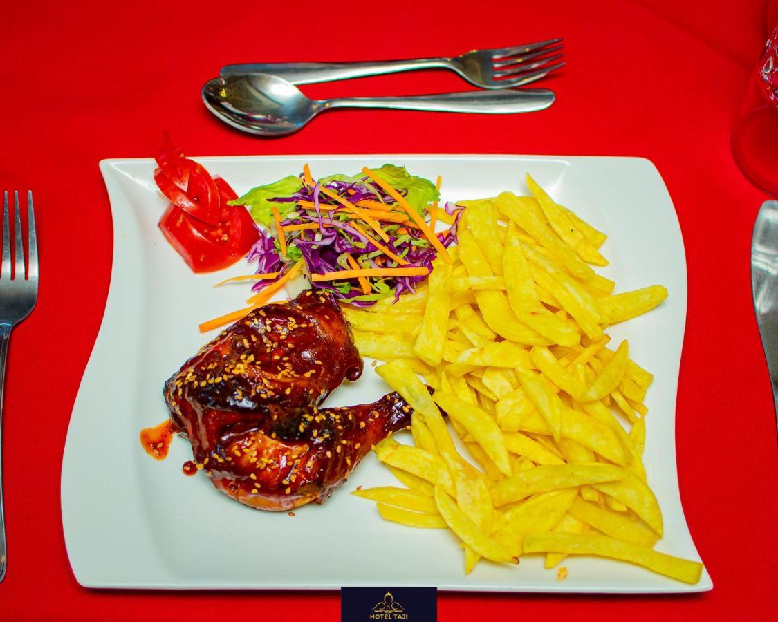 Hotel Taji Nanyuki Εξωτερικό φωτογραφία